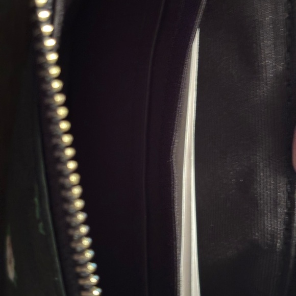 Coach - Picture 4 of 5